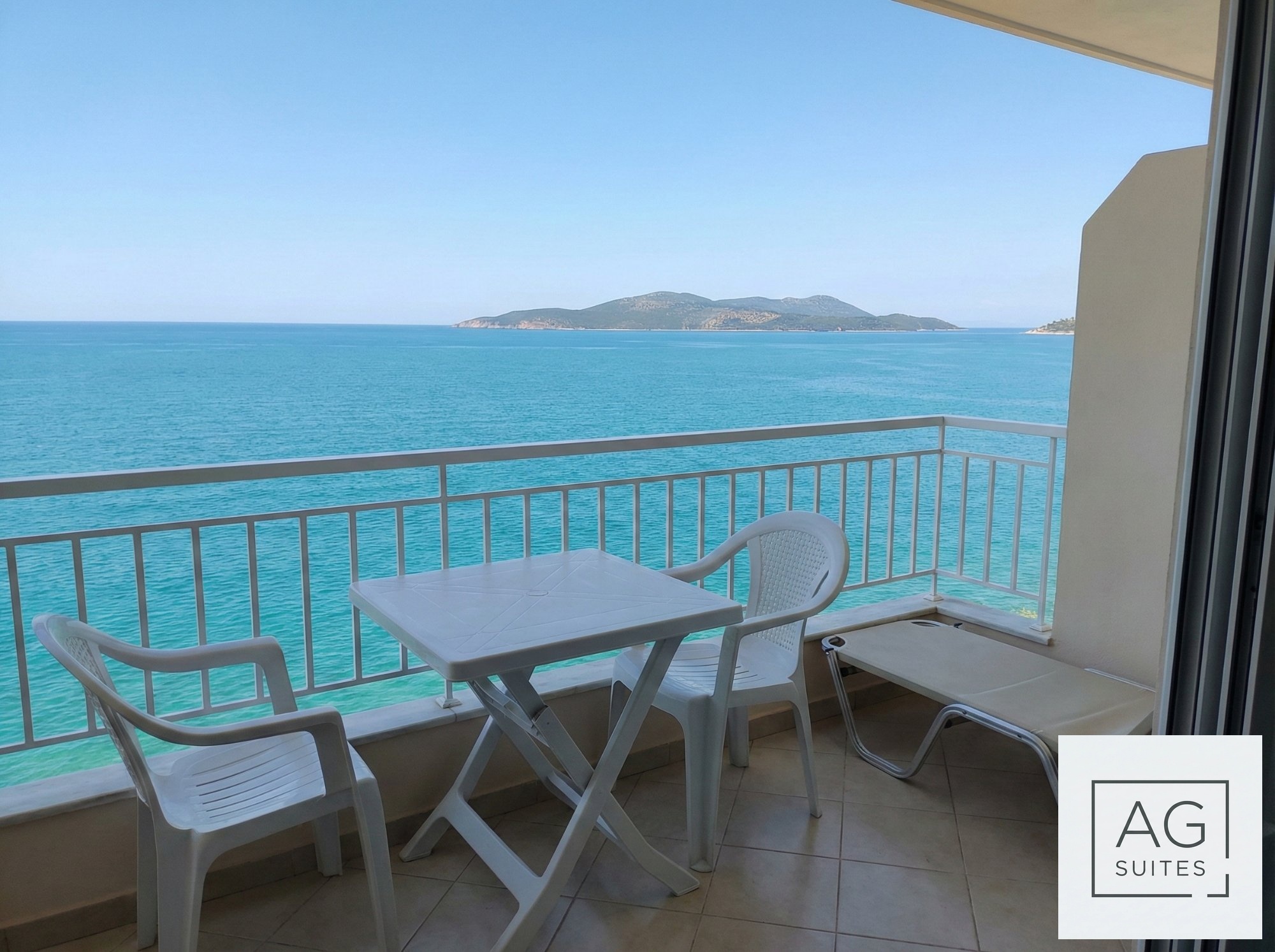 Bay View Prestige Apartment - Luxury apartment with sea view balcony in Saranda, Albania
